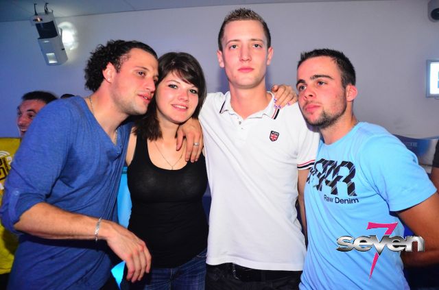 Cliquer pour voir l'image en taille réelle