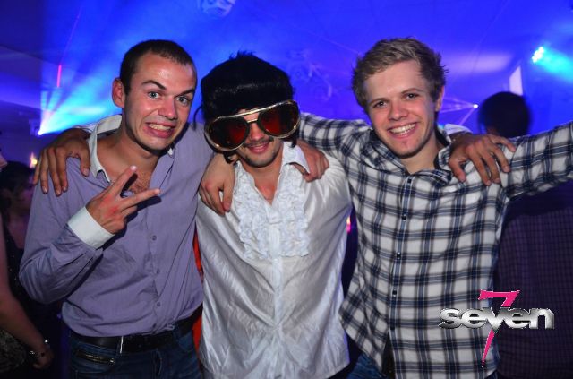 Cliquer pour voir l'image en taille réelle