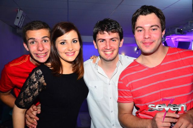 Cliquer pour voir l'image en taille réelle