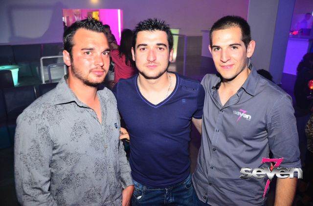 Cliquer pour voir l'image en taille réelle