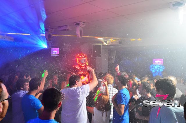 Cliquer pour voir l'image en taille réelle