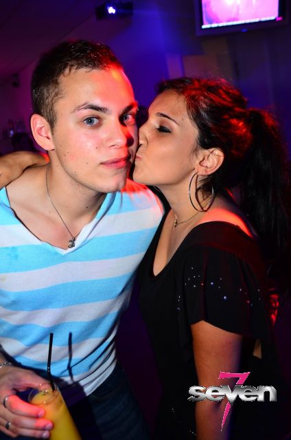 Cliquer pour voir l'image en taille réelle