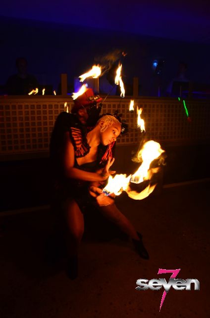 Cliquer pour voir l'image en taille réelle