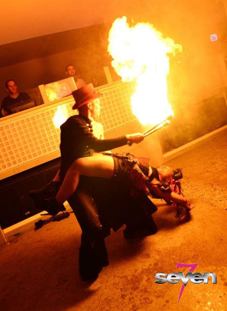 Cliquer pour voir l'image en taille réelle