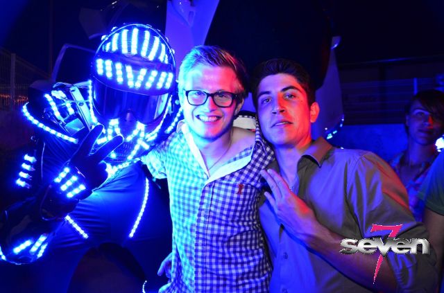 Cliquer pour voir l'image en taille réelle