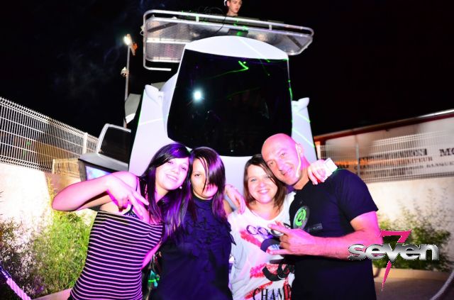 Cliquer pour voir l'image en taille réelle