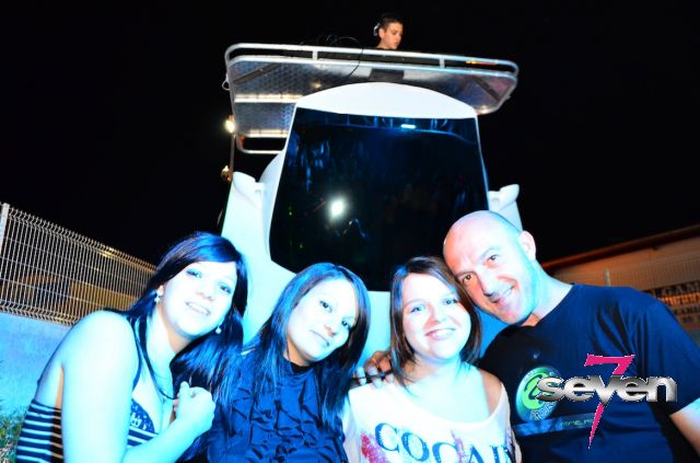 Cliquer pour voir l'image en taille réelle