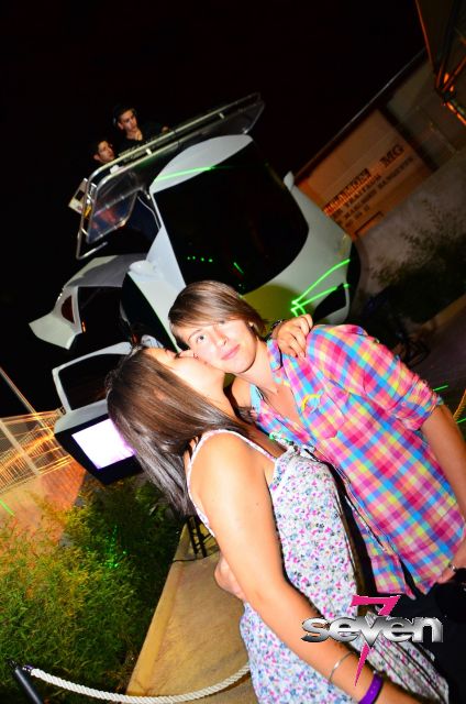 Cliquer pour voir l'image en taille réelle