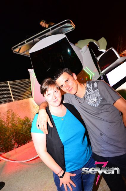 Cliquer pour voir l'image en taille réelle