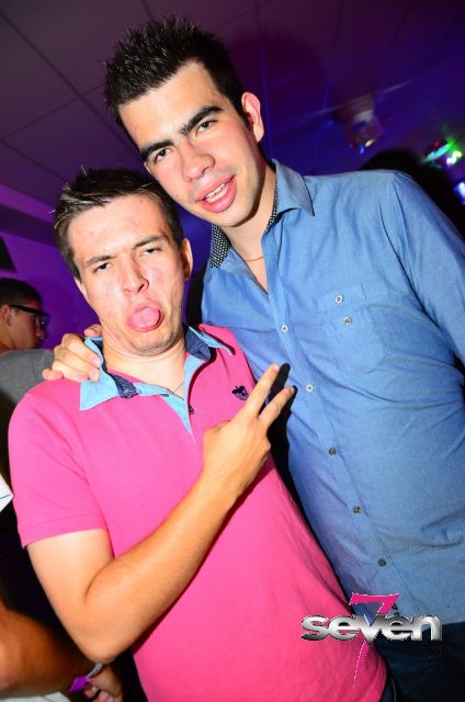 Cliquer pour voir l'image en taille réelle