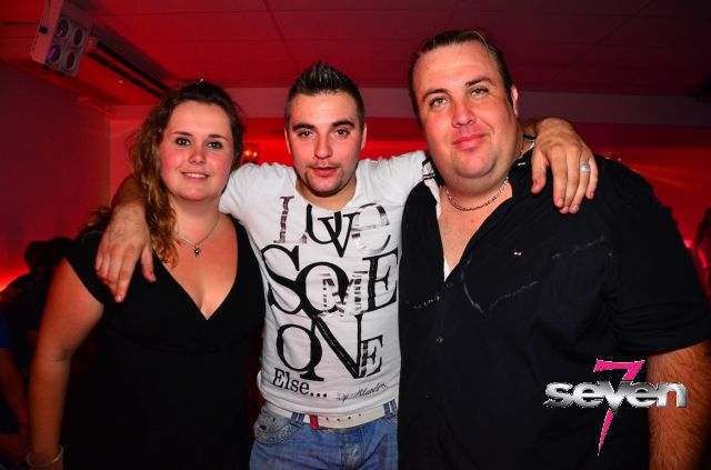 Cliquer pour voir l'image en taille réelle