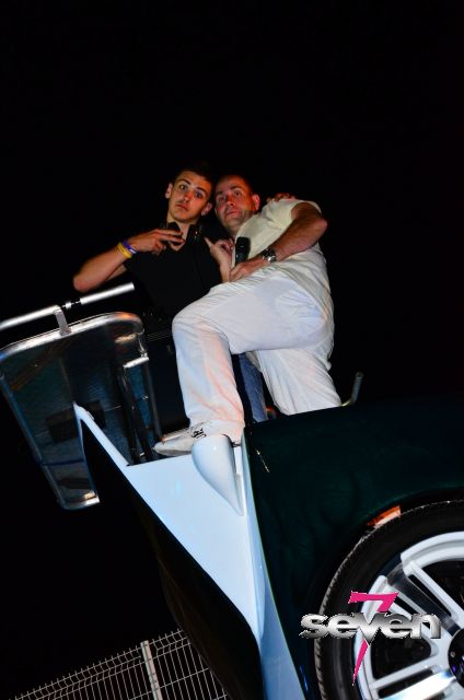 Cliquer pour voir l'image en taille réelle