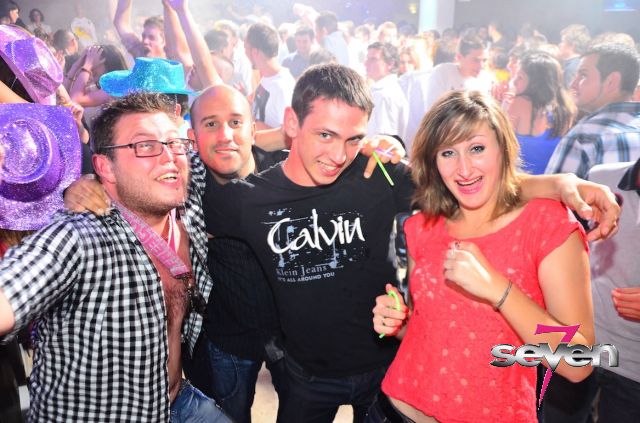 Cliquer pour voir l'image en taille réelle