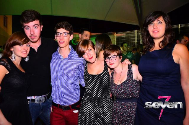 Cliquer pour voir l'image en taille réelle