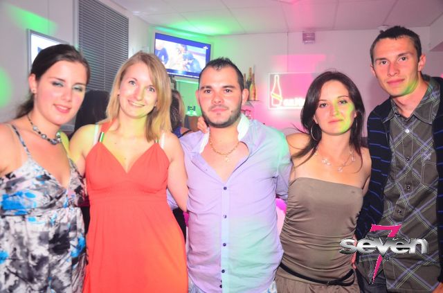 Cliquer pour voir l'image en taille réelle