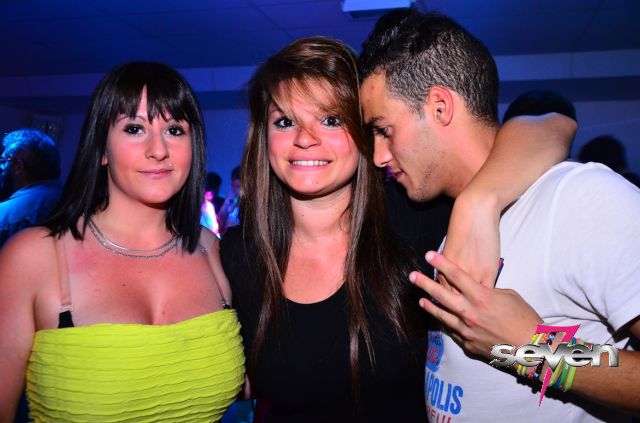 Cliquer pour voir l'image en taille réelle