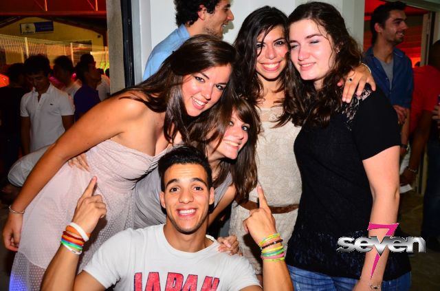 Cliquer pour voir l'image en taille réelle