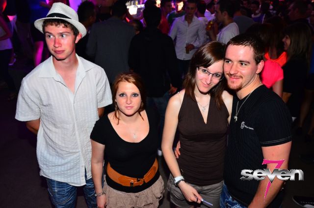 Cliquer pour voir l'image en taille réelle