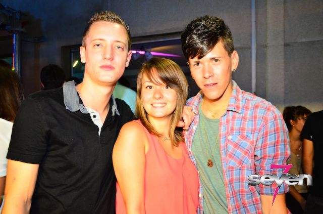 Cliquer pour voir l'image en taille réelle