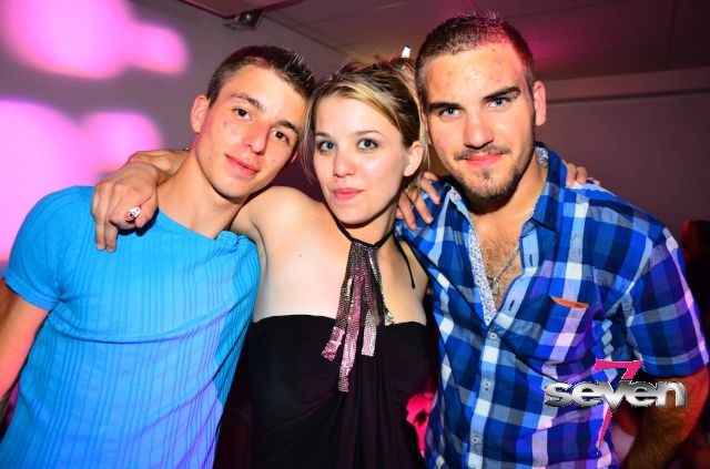 Cliquer pour voir l'image en taille réelle