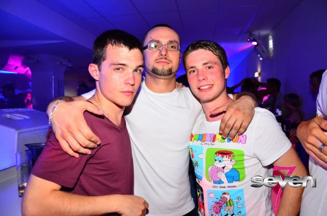 Cliquer pour voir l'image en taille réelle