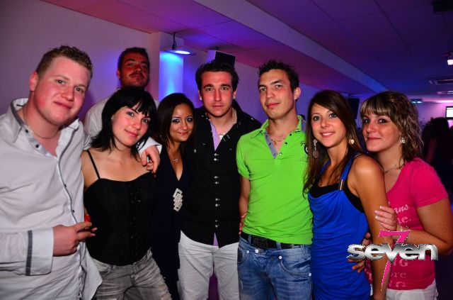 Cliquer pour voir l'image en taille réelle