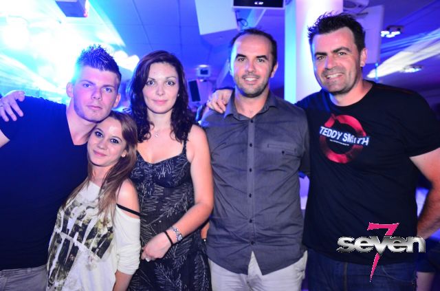 Cliquer pour voir l'image en taille réelle