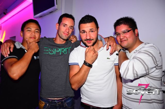 Cliquer pour voir l'image en taille réelle