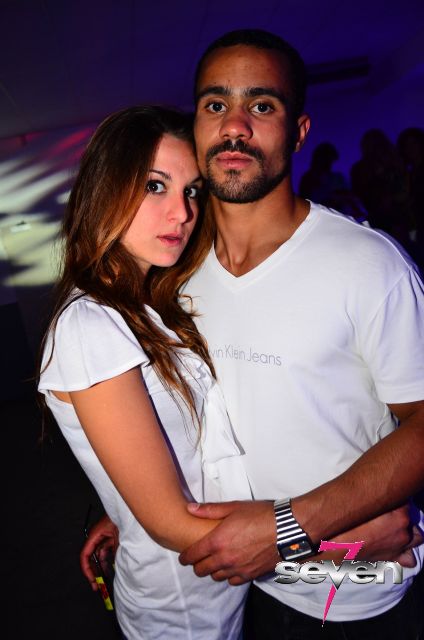 Cliquer pour voir l'image en taille réelle