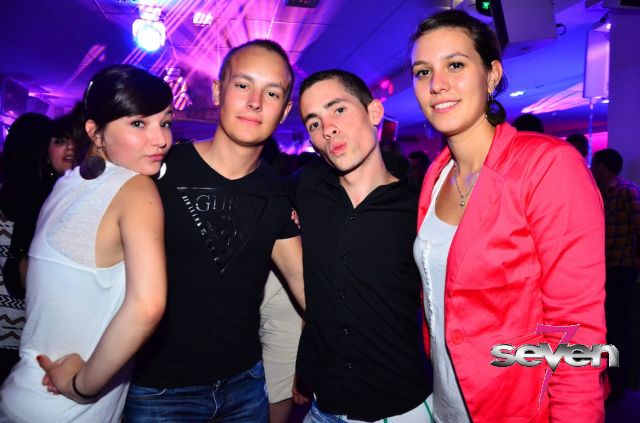 Cliquer pour voir l'image en taille réelle