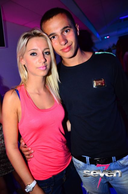 Cliquer pour voir l'image en taille réelle