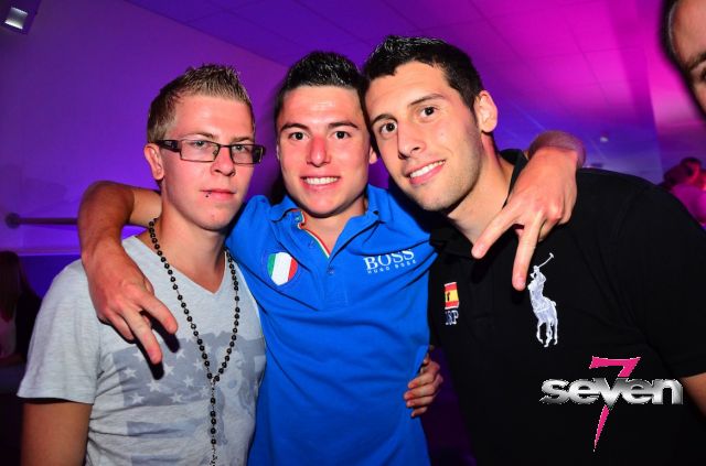 Cliquer pour voir l'image en taille réelle