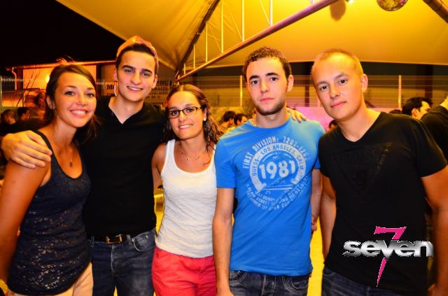 Cliquer pour voir l'image en taille réelle