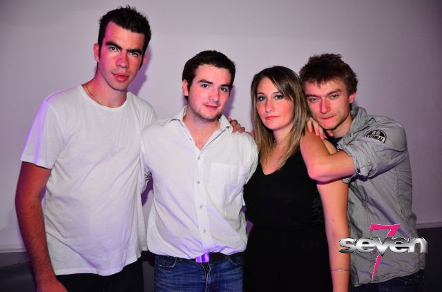 Cliquer pour voir l'image en taille réelle