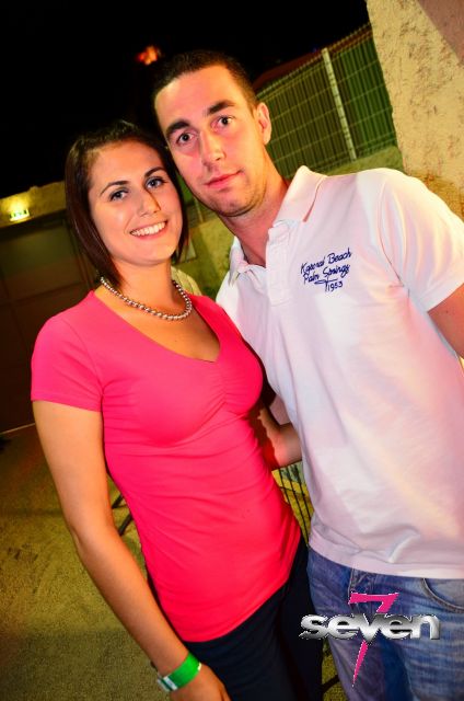 Cliquer pour voir l'image en taille réelle