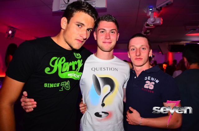 Cliquer pour voir l'image en taille réelle