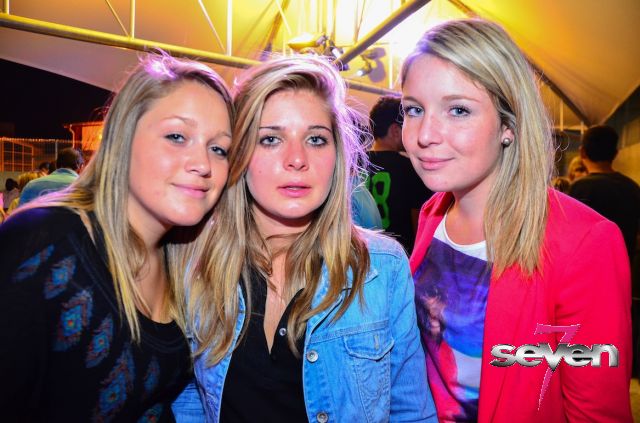 Cliquer pour voir l'image en taille réelle