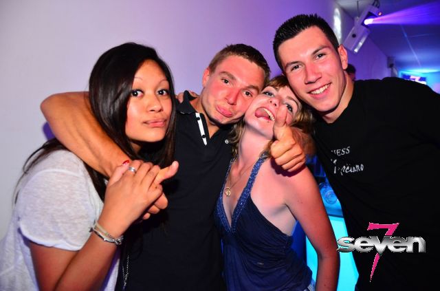 Cliquer pour voir l'image en taille réelle