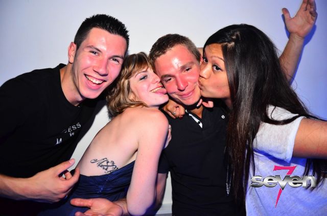 Cliquer pour voir l'image en taille réelle