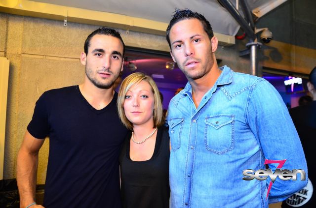 Cliquer pour voir l'image en taille réelle