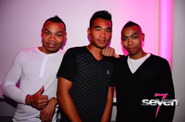 Cliquer pour voir l'image en taille réelle