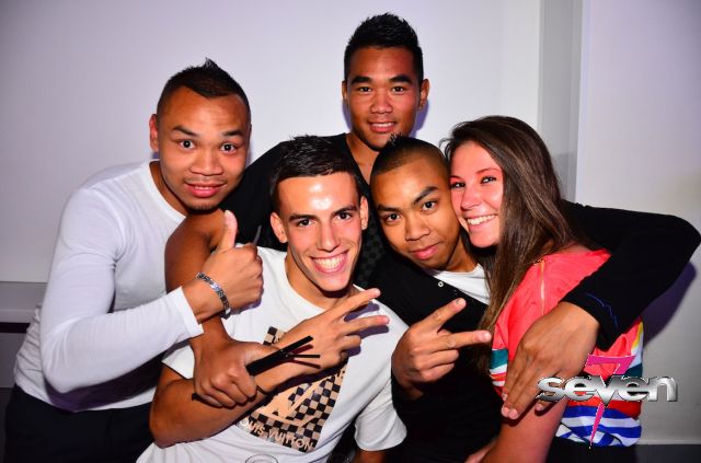 Cliquer pour voir l'image en taille réelle