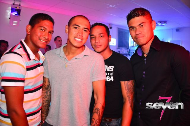 Cliquer pour voir l'image en taille réelle