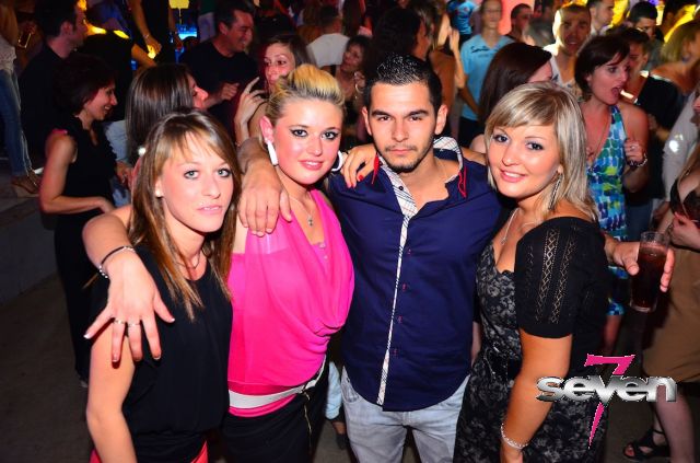 Cliquer pour voir l'image en taille réelle