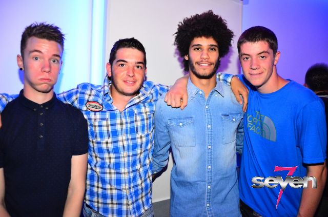 Cliquer pour voir l'image en taille réelle