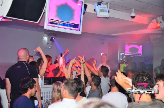 Cliquer pour voir l'image en taille réelle