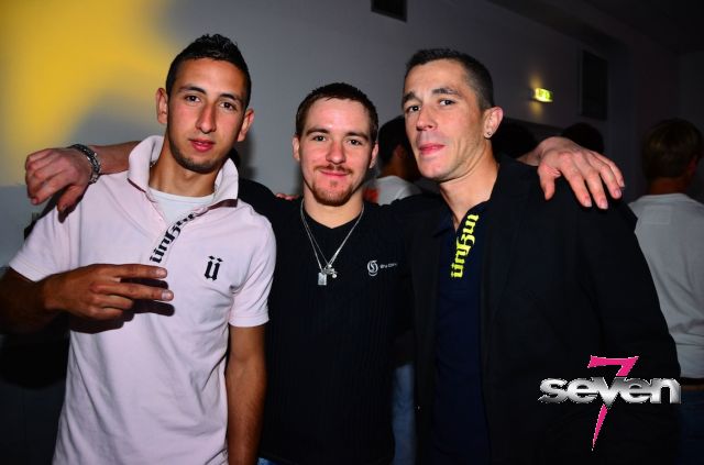 Cliquer pour voir l'image en taille réelle