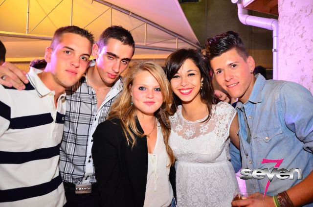 Cliquer pour voir l'image en taille réelle