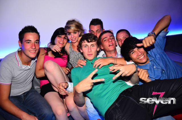 Cliquer pour voir l'image en taille réelle