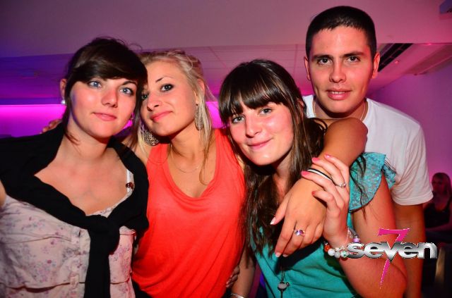 Cliquer pour voir l'image en taille réelle